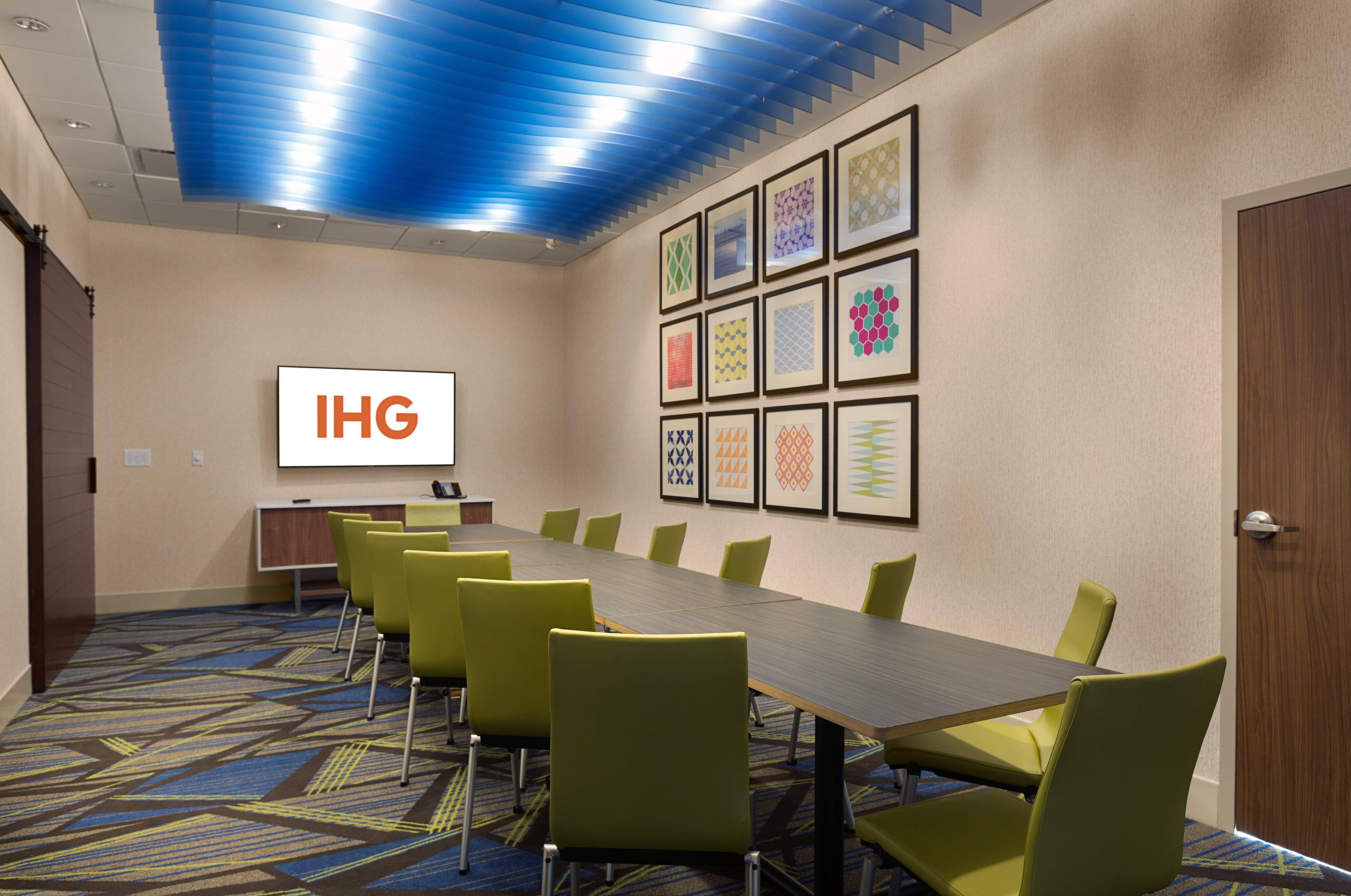 Holiday Inn Express & Suites - Fayetteville South By Ihg Buitenkant foto